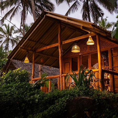 Sea View Clay House Hotel Dikwella Ngoại thất bức ảnh