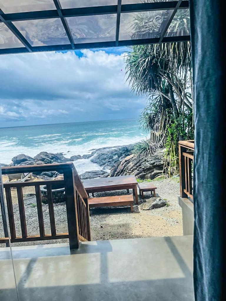 Sea View Clay House Hotel Dikwella Ngoại thất bức ảnh