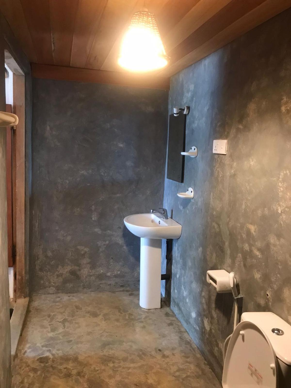 Sea View Clay House Hotel Dikwella Ngoại thất bức ảnh