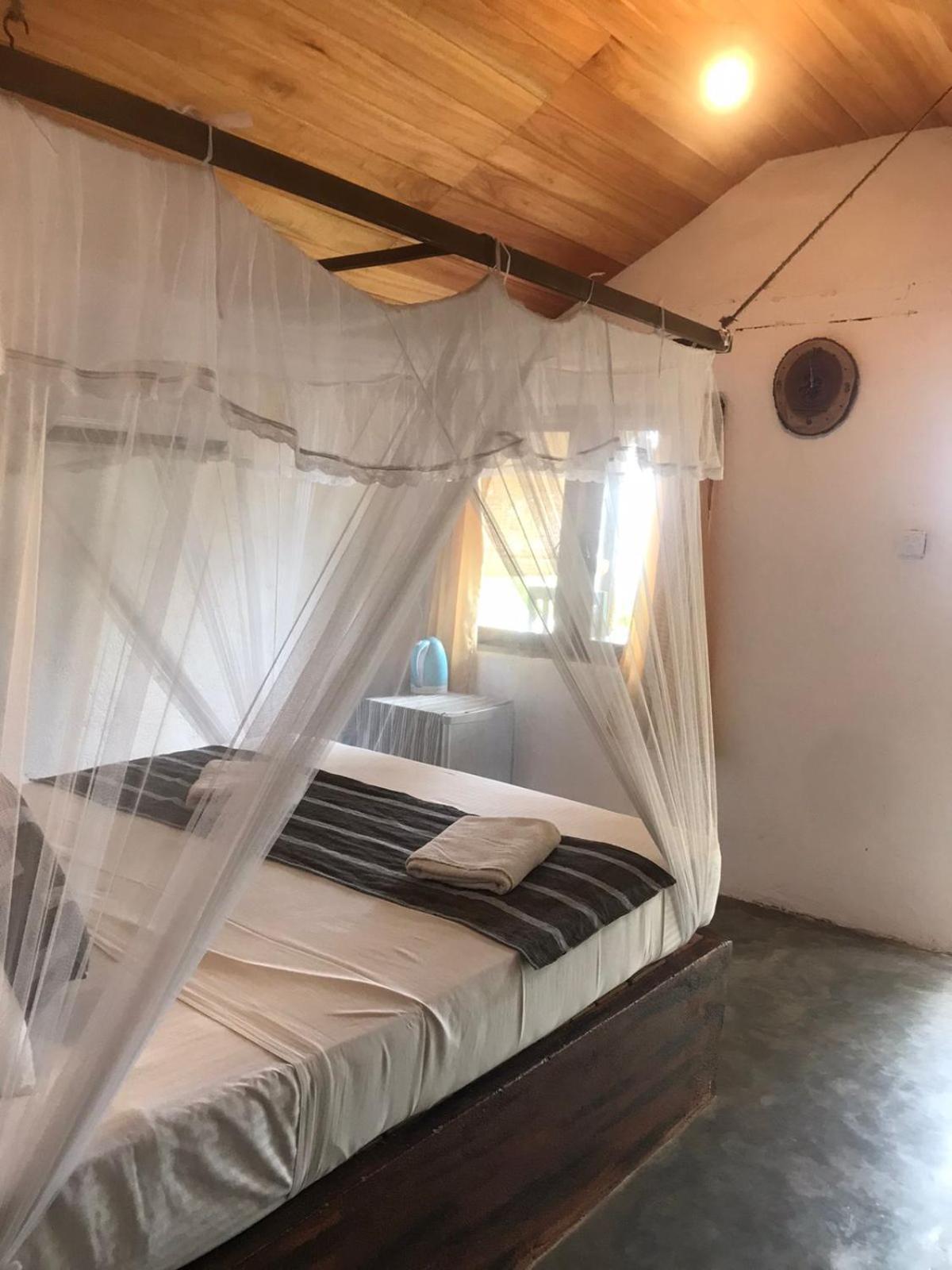 Sea View Clay House Hotel Dikwella Ngoại thất bức ảnh