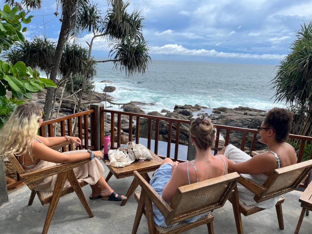 Sea View Clay House Hotel Dikwella Ngoại thất bức ảnh